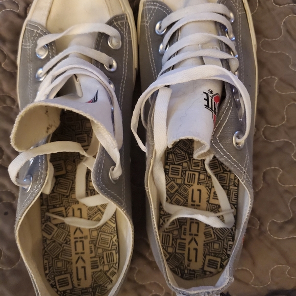 Ohio State Shoes - Picture 2 of 7